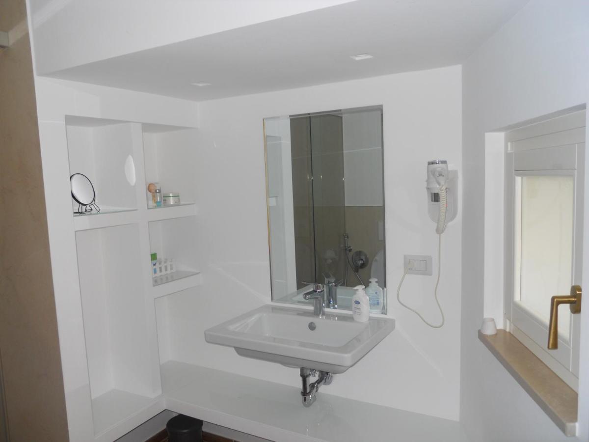 La Soffitta Covelli Bed & Breakfast Trani Ngoại thất bức ảnh